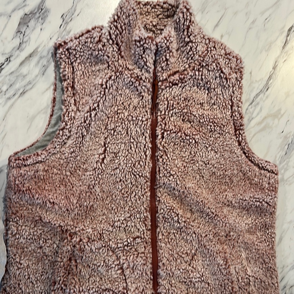 Cozy Sherpa Fuzzy/super soft Fleece Vest